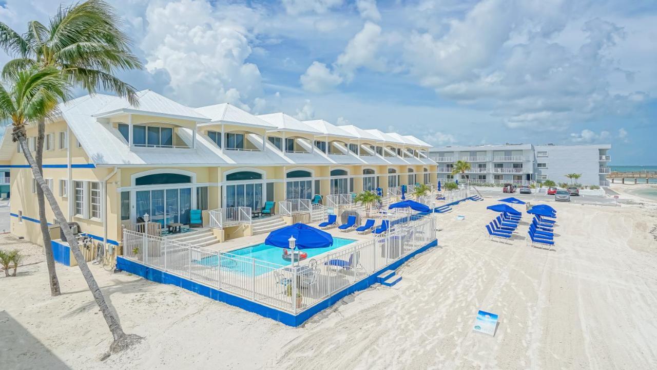 Glunz Ocean Beach Hotel And Resort Marathon Exterior photo
